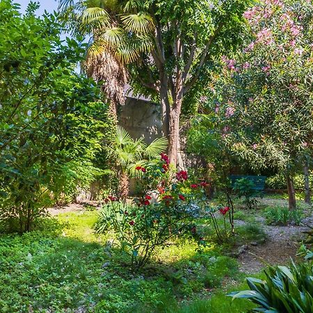 Belle Arti Gallery Garden House Болонья Экстерьер фото